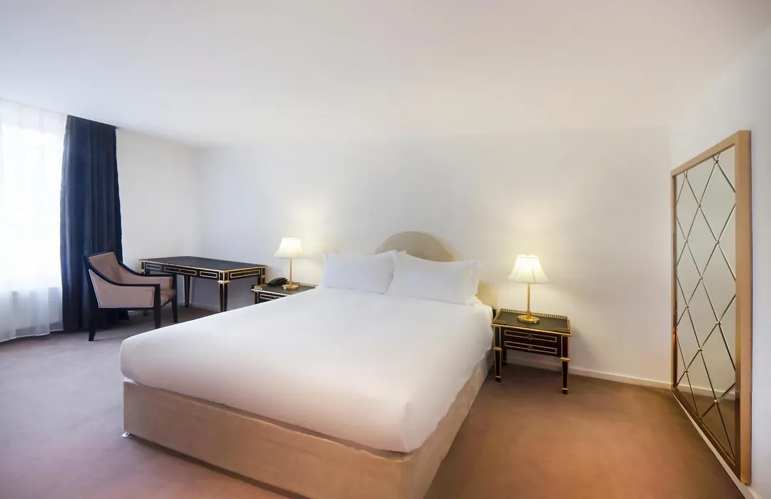 Nottingham Place Hotel-1