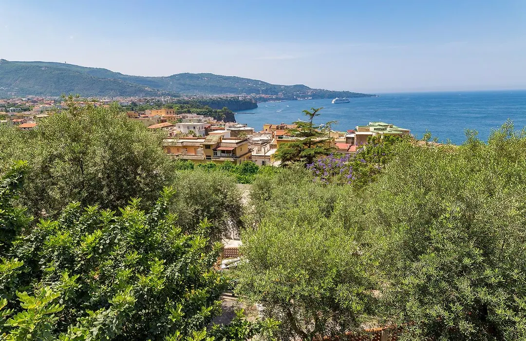 Bleu Village-1