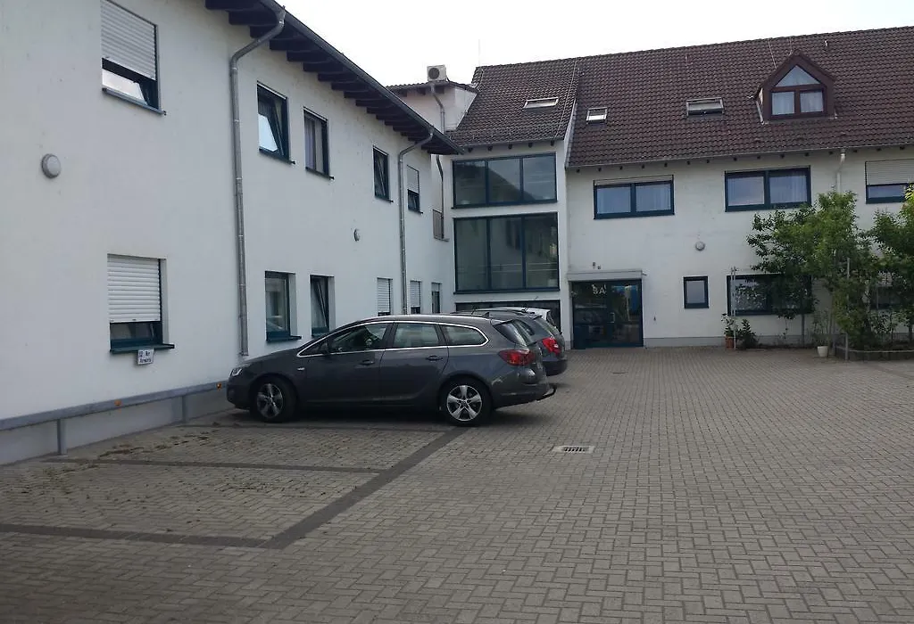 Hotel am Exerzierplatz-1