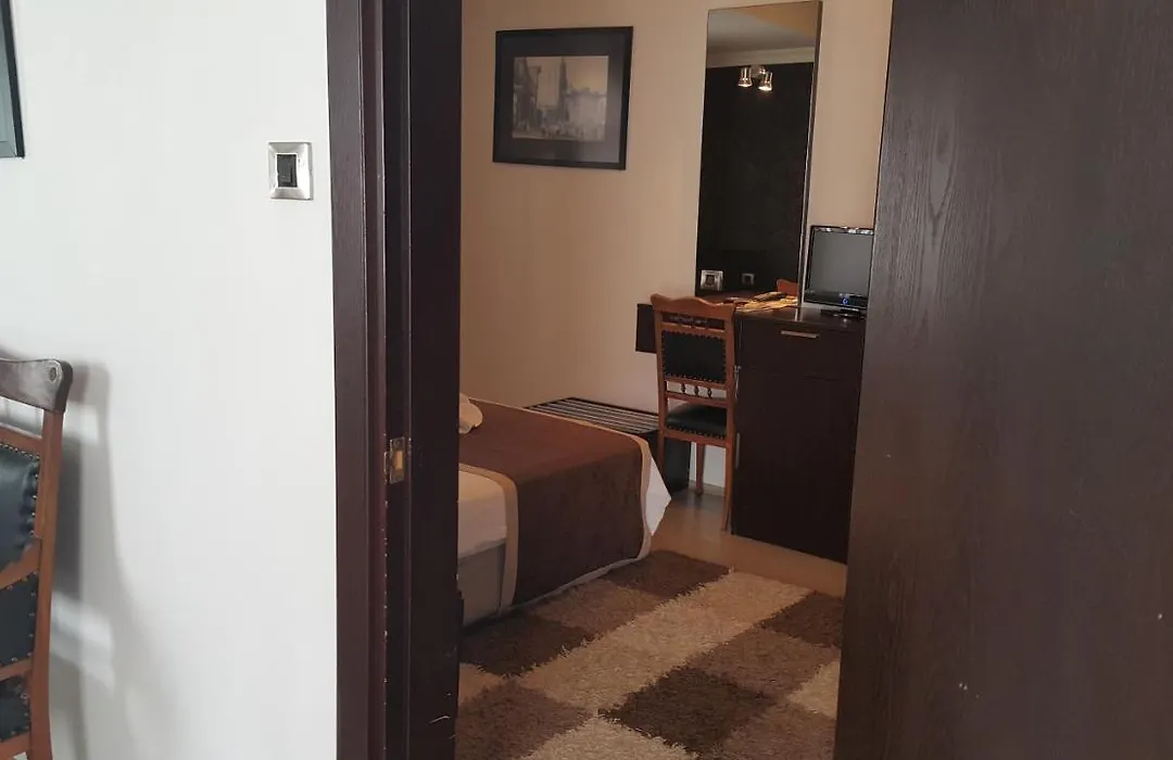 Residence-1