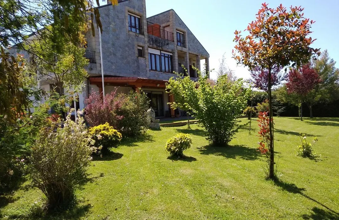 Hosteria La Moraleja-1