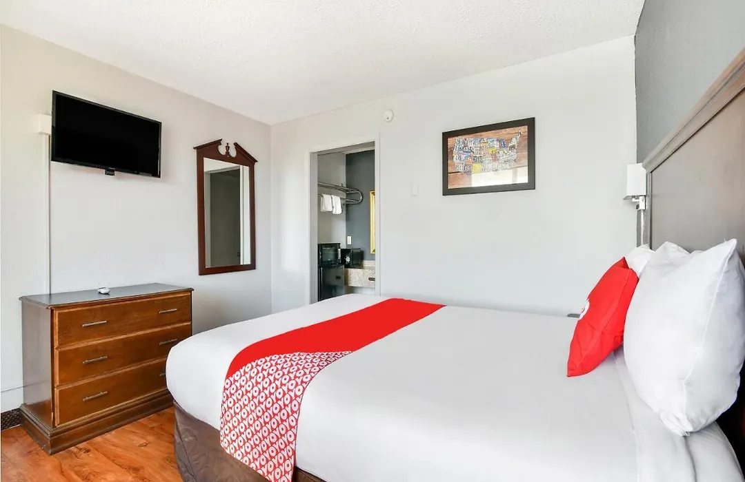 Hotel Benton-1