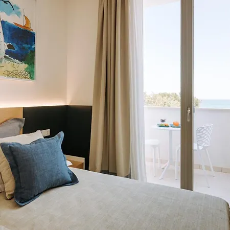 Miramare Blue Stay-2