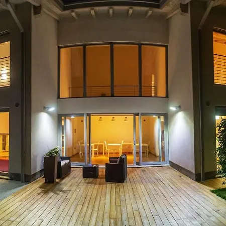 Wooden House-2