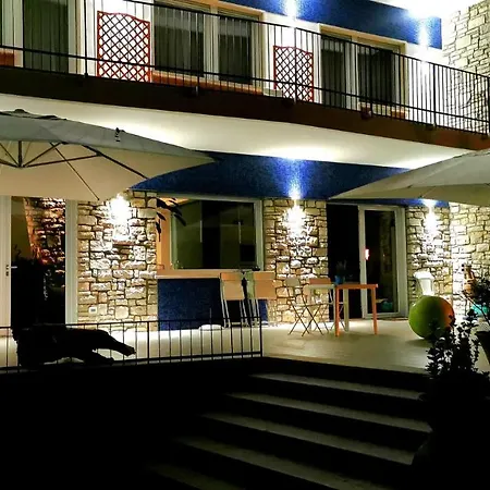 Villa Maria Luxury Suites-2