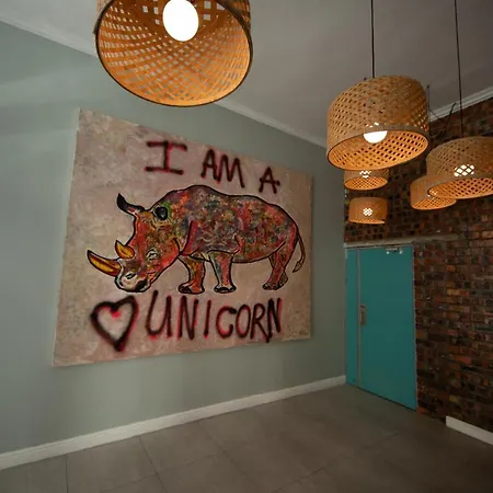 Happy Rhino Hotel-3