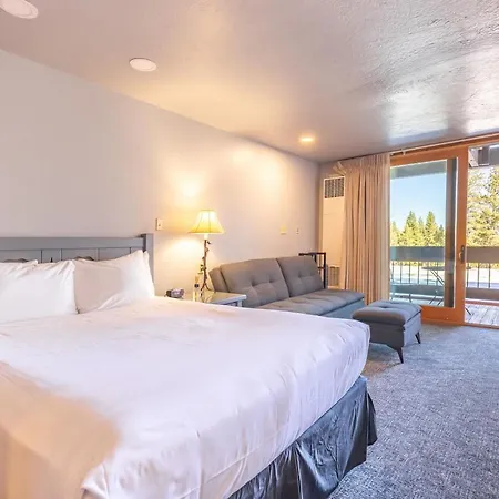 Hotel Style Room In The Timber Creek Lodge Condo-2