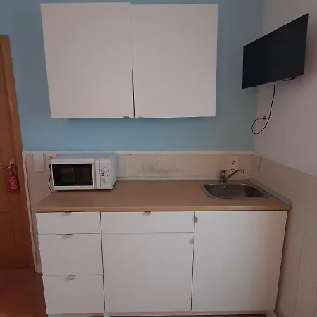 Hostal Oporto-2