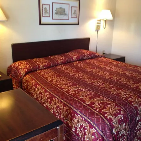 Scottish Inns Jonesboro-2