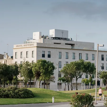 Hotel Neptuno Playa & Spa-3