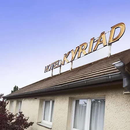 Hôtel Restaurant Kyriad Mulhouse Nord Illzach-3
