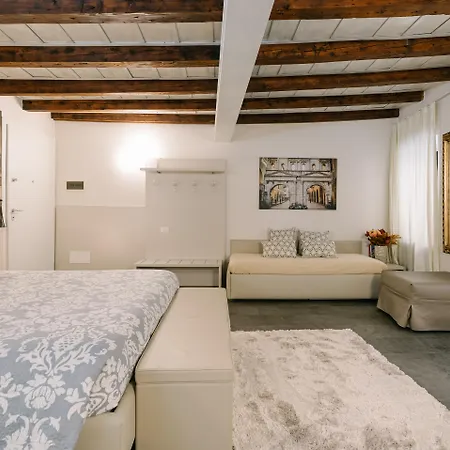 Hotel Giulietta E Romeo ***S-2
