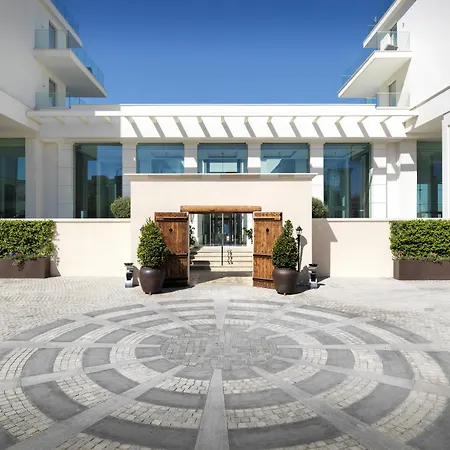 Amavi, Madefortwo Hotels - Paphos (Adults Only)-2