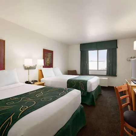 Travelodge By Wyndham Hermiston-3