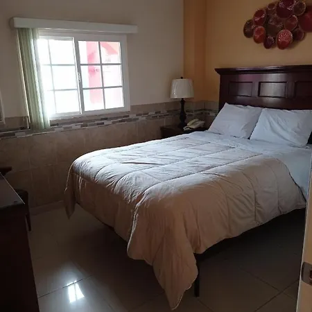 Suites Leon Rojo-3