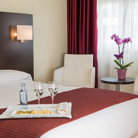 Hotel Santiago Apostol-3