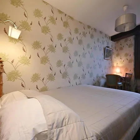 Hotel Esmeralda-2