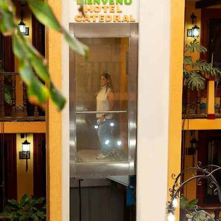 Hotel Catedral-2