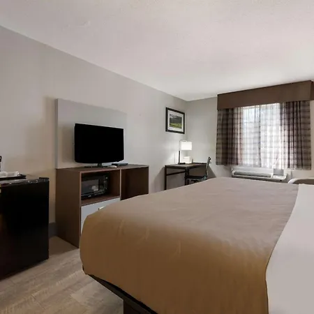 Quality Inn University Area-2