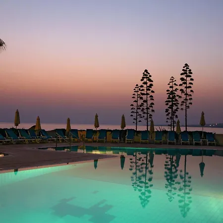 Cynthiana Beach Hotel-2