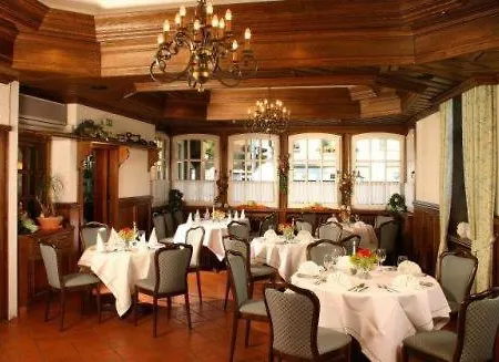 Landhotel Lippischer Hof-3