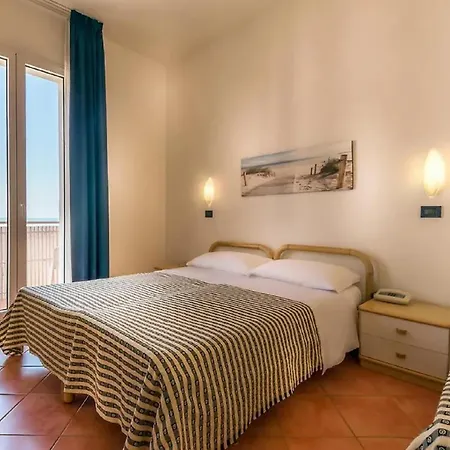 Hotel Delfino-3