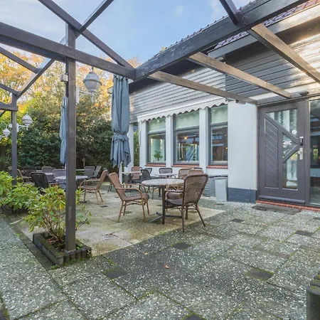 Hotel Zee Bergen-2
