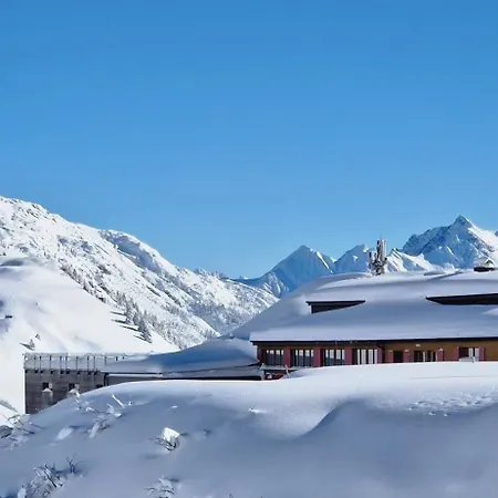Hotel Adler-2
