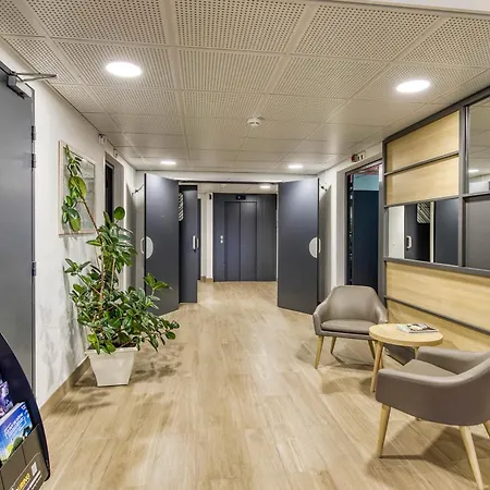 B&B Hotel Clermont-Ferrand Gerzat-3