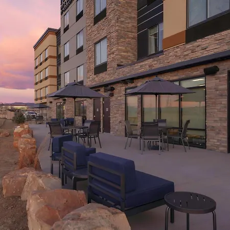 Fairfield Inn & Suites By Marriott Fort Collins South-2