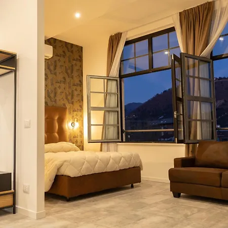 Living Lake Como - Apartments & Parking-3