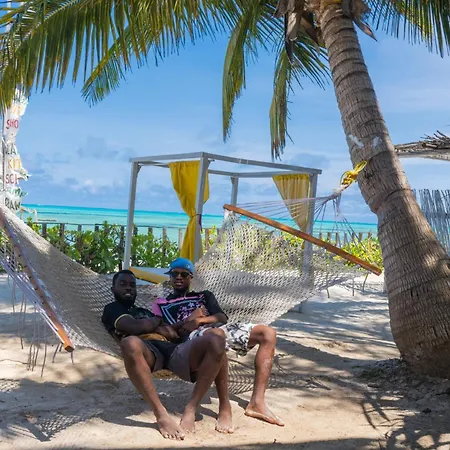 Bungalow Beach-2