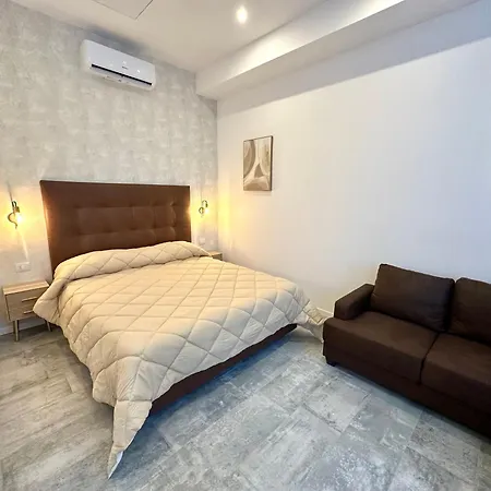 Living Lake Como - Apartments & Parking-2
