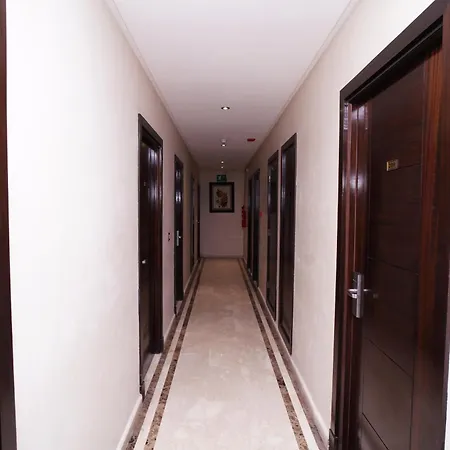 Hotel La Capitale-2
