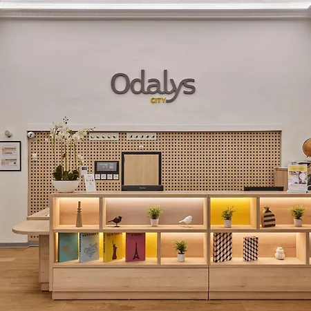 Appart'Hotel Odalys City - Montpellier Centre Gare Saint Roch-2