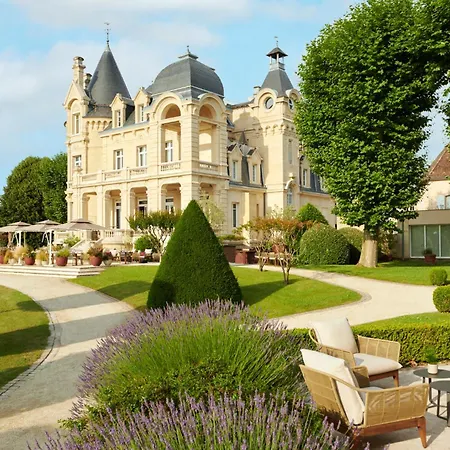 Chateau Hotel Grand Barrail-3