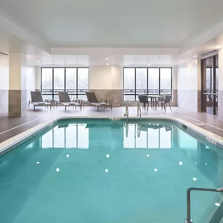 Courtyard By Marriott Saratoga Springs-3