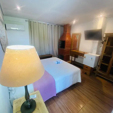 Pousada Charlotte-3
