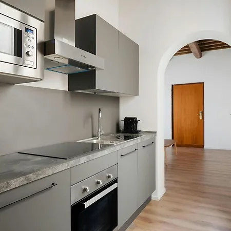 Sonder By Marriott Bonvoy Piazza Venezia Apartments-2