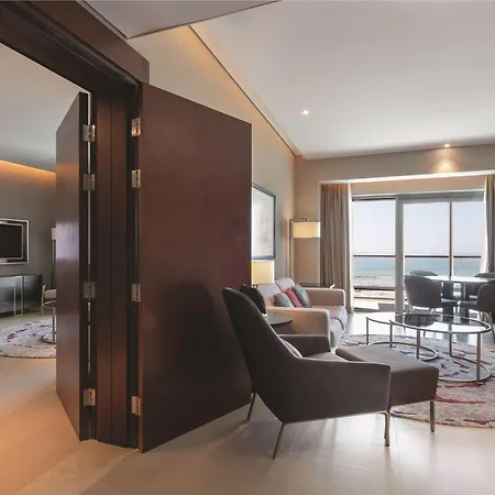 Hilton Doha The Pearl-3