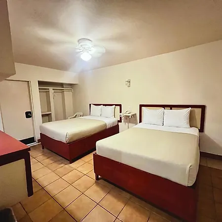 Hotel León-2
