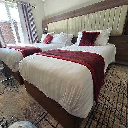 Double Bedroom Studios-2