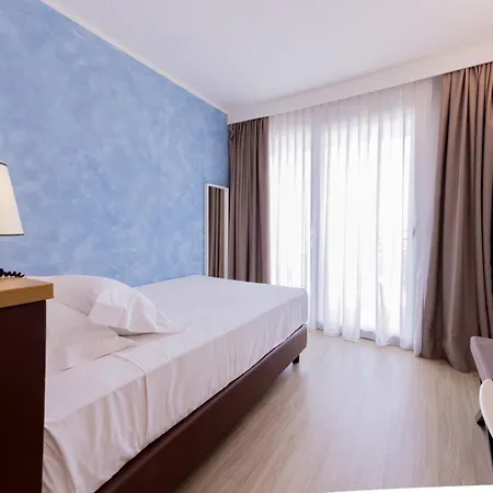 Hotel Viareggio-2