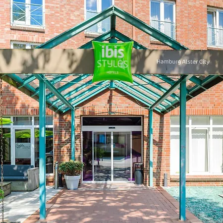 Ibis Styles Hamburg Alster City-2