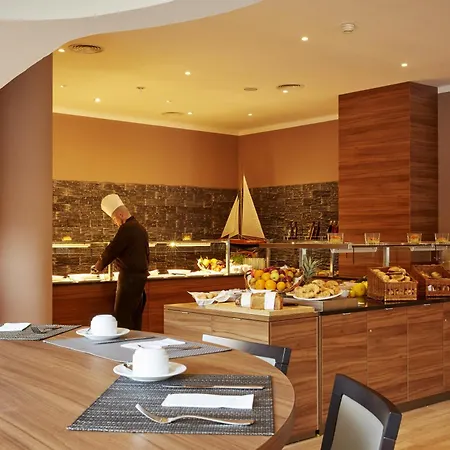 H4 Hotel Hamburg Bergedorf, Trademark Collection By Wyndham-2
