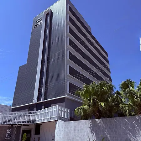 Lotus Hotel - à 6 km do Santuário de Aparecida-SP-2