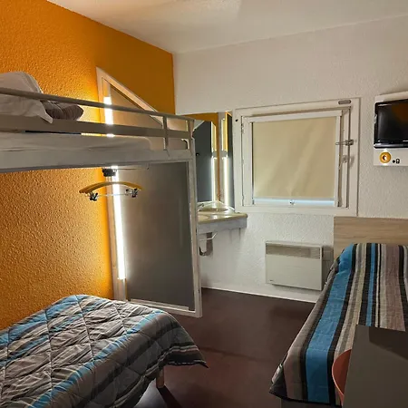 Hotel First Eco Dieppe-3