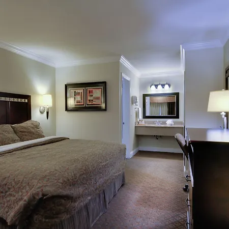 Vagabond Inn Whittier-2