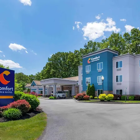 Comfort Inn & Suites Saratoga Springs-2