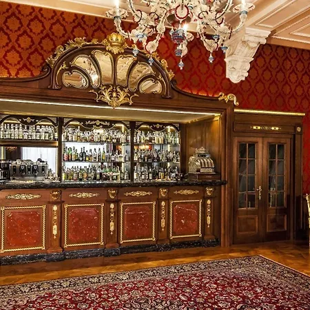 Hotel Regina Palace-3